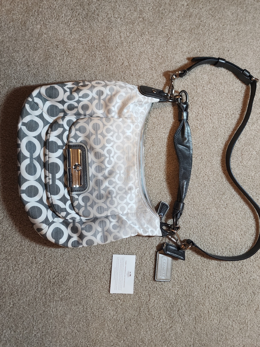 Coach Logo Shoulder Bag in Gray and White Hombre with Black Strap